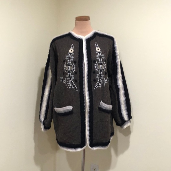 Vintage Cardigan Tunic Sweater Jacket Size 1X Gray Floral Knit - Picture 2 of 8